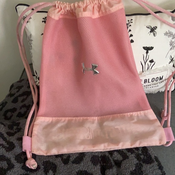 Under Amour back pack - Picture 3 of 3